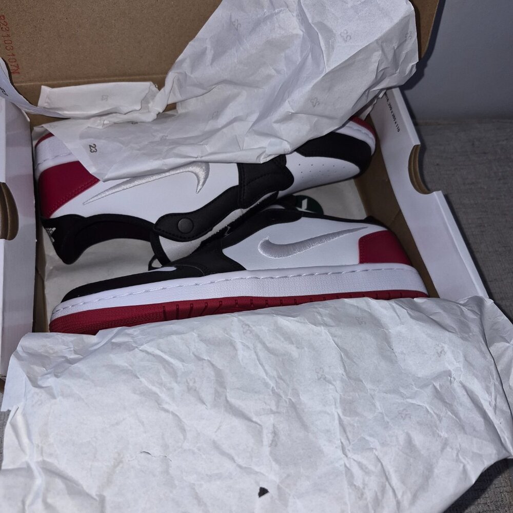 👟 Nike Jordan Low White, Black & Red – With box - Picture 5 of 9
